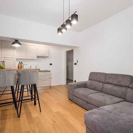 Zid Apartman Opatija Luaran gambar