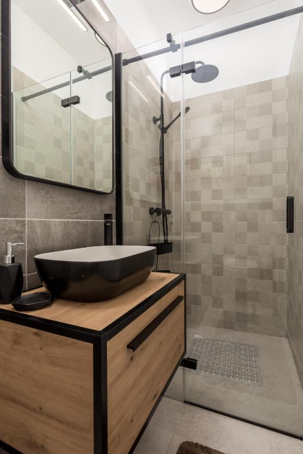 Zid Apartman Opatija Luaran gambar
